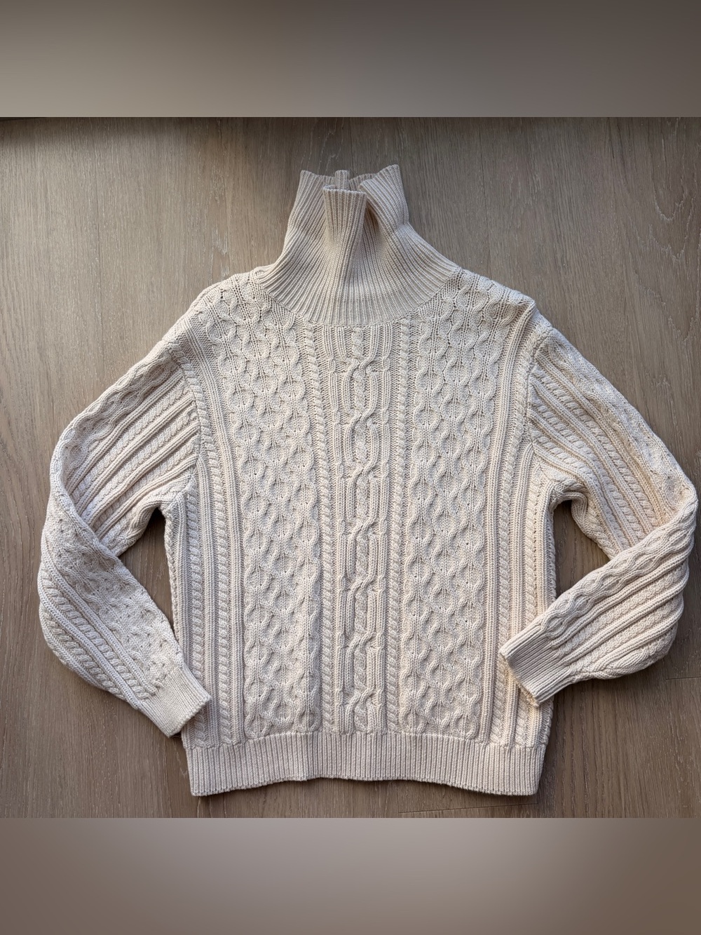 Vintage Wainscott cable knit turtleneck sweater